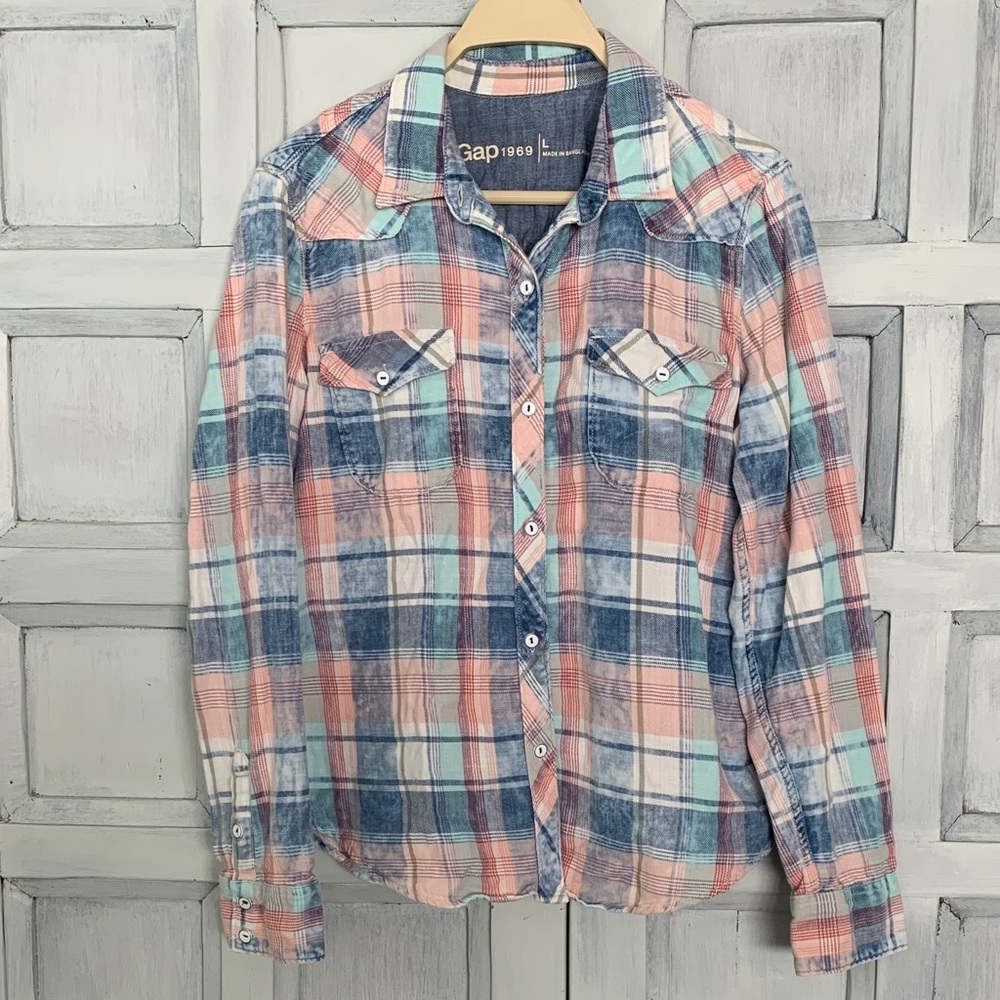 Gap Slim Multicolor Western Shirt in Pastels Plaid